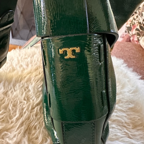 Stunning Tory Burch Gemini Link Shoulder Bag - Picture 7 of 10
